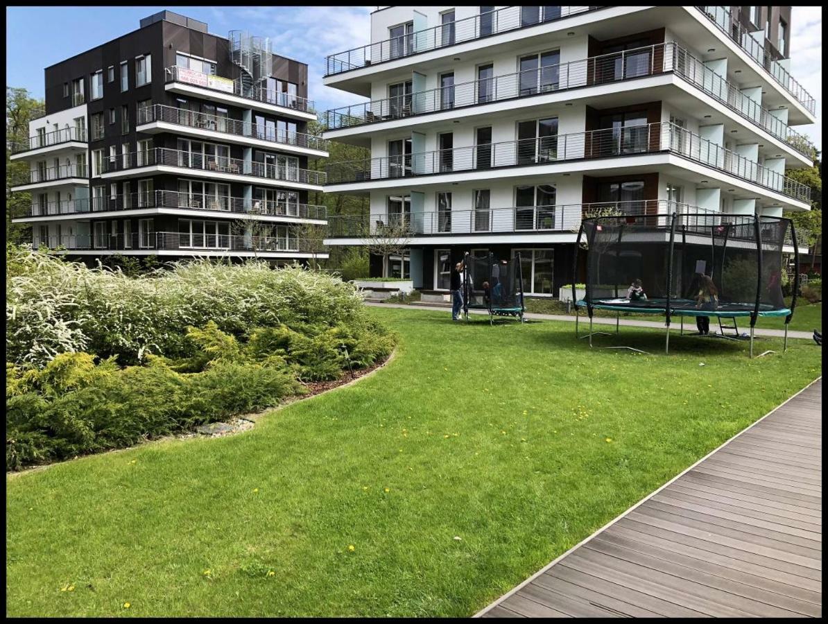 Family Apartment Golden Tulip Miedzyzdroje Exterior foto